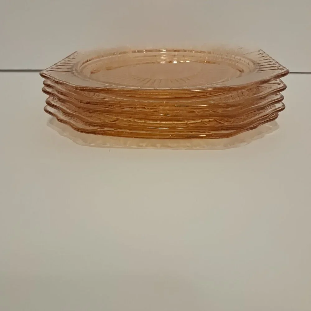 Set of five vintage Anchor Hocking Blush salad plates - Picture 6 of 9
